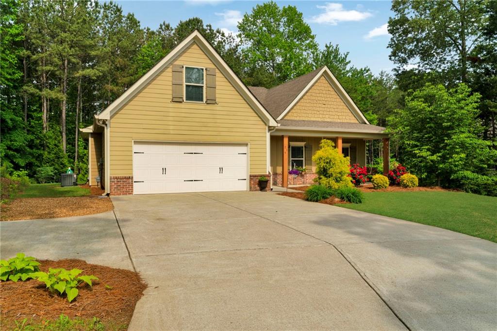 219 Woods Circle, Ball Ground, Georgia image 2