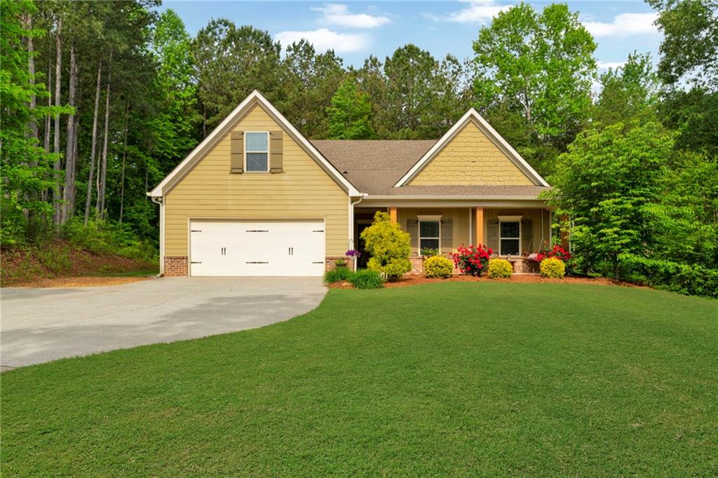 219 Woods Circle, Ball Ground, Georgia image 3