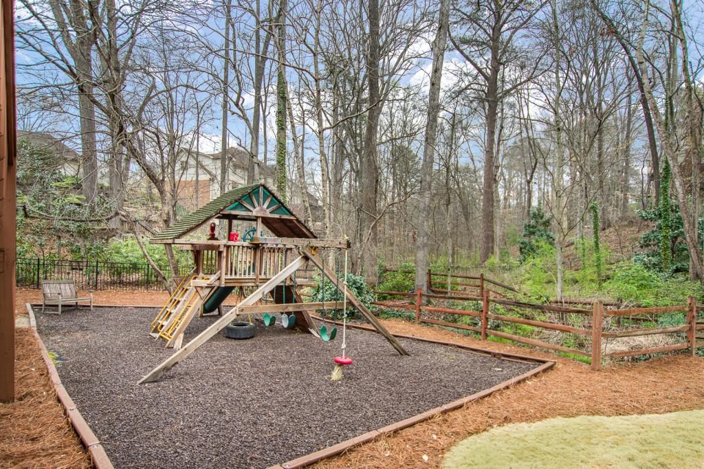 Byrnwyck - Residential Lease