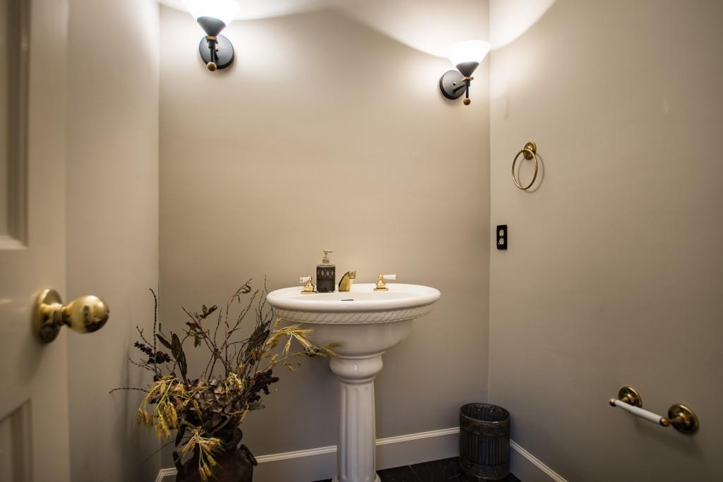 Byrnwyck - Residential Lease