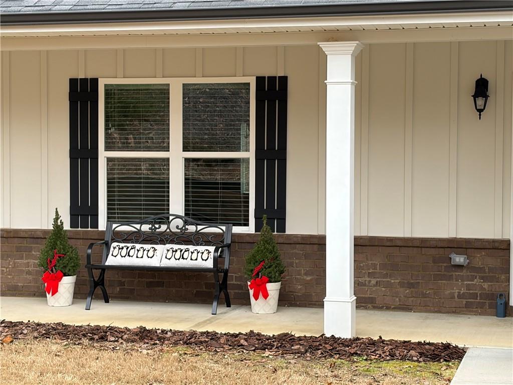 561 Oconee Lane
