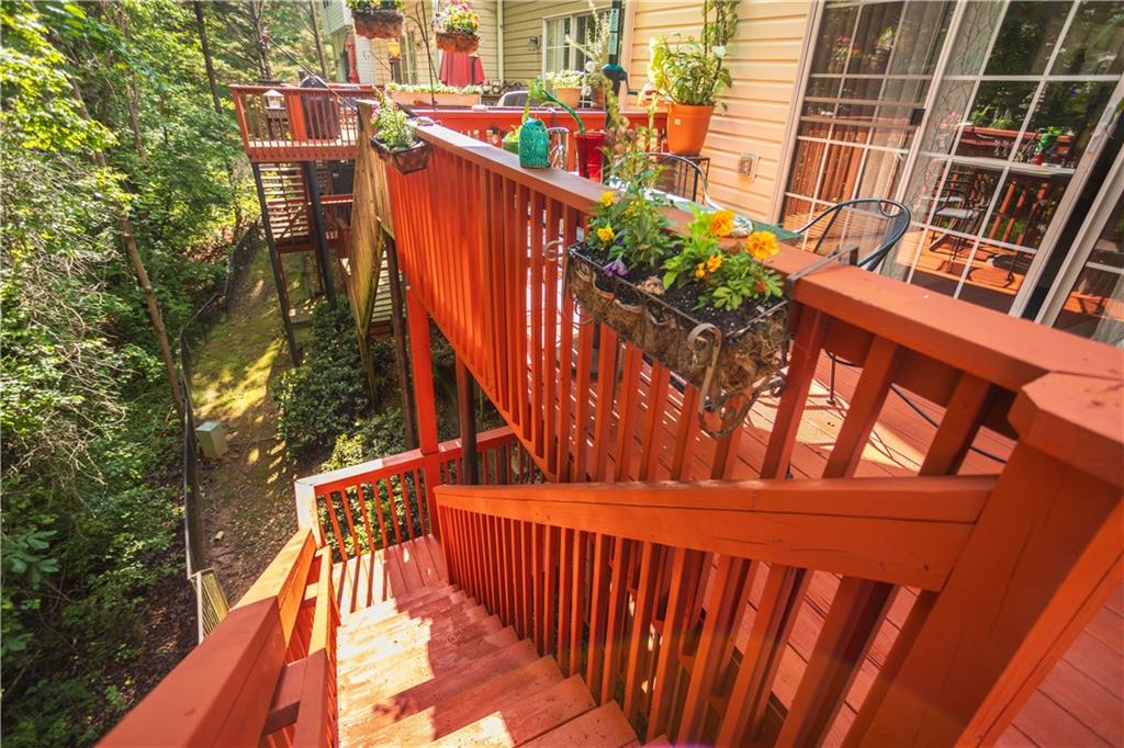 9155 Nesbit Ferry Road 96