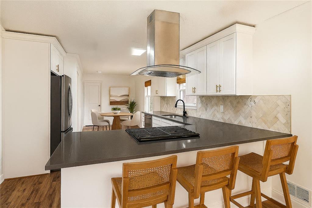 1305 Bellemeade Circle SW