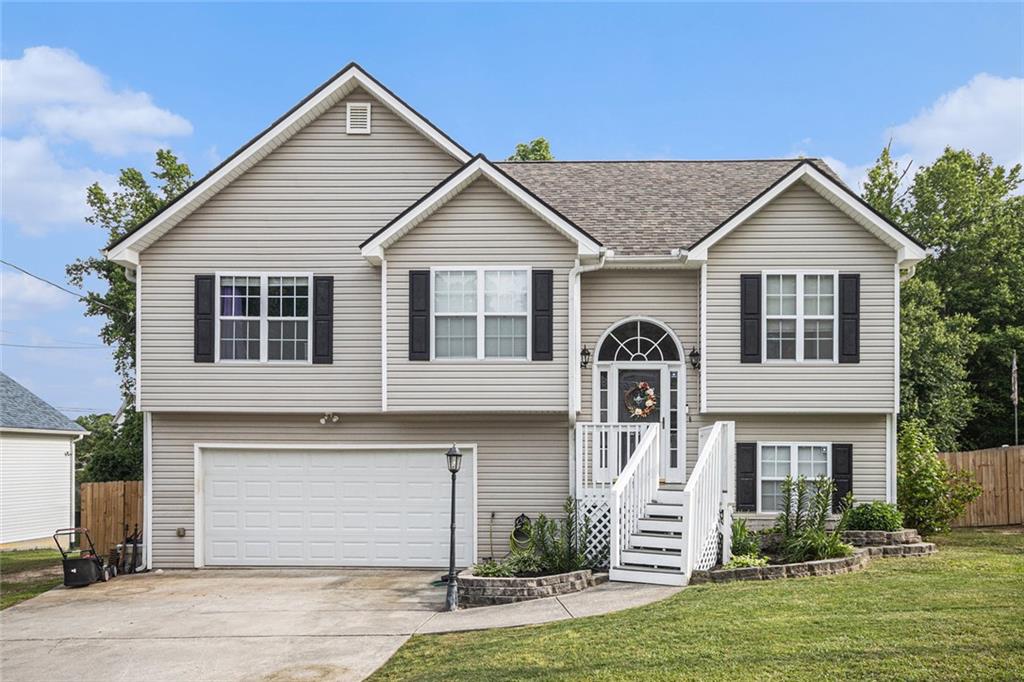 251 Hunt Club Circle, Temple, Georgia image 1
