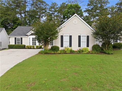Homes For Sale - 63 Bellaire Lane<br/> Newnan, GA 30265