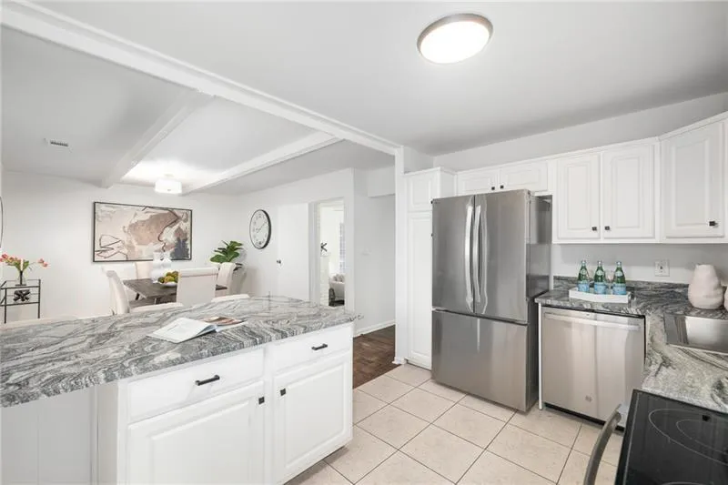 Smyrna, Georgia 30080, United States, 3 Bedrooms Bedrooms, ,2 BathroomsBathrooms,Residential,Active,97473