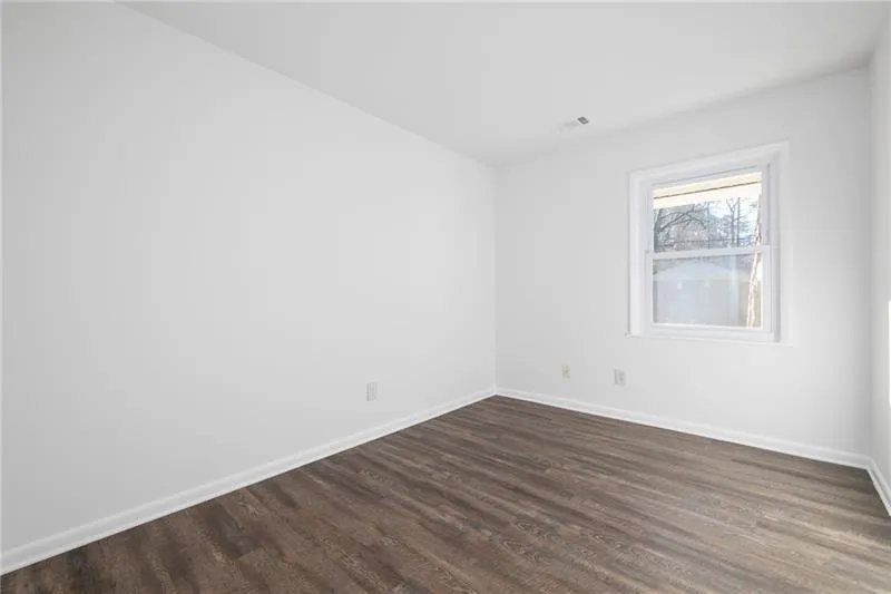 Smyrna, Georgia 30080, United States, 3 Bedrooms Bedrooms, ,2 BathroomsBathrooms,Residential,Active,97473