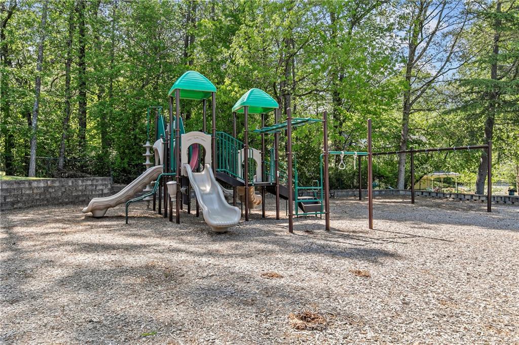 4257 Edgewater Drive, Kennesaw, Georgia image 40