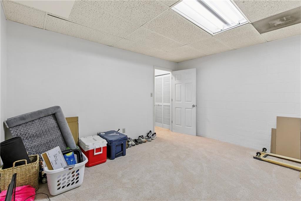 4257 Edgewater Drive, Kennesaw, Georgia image 32