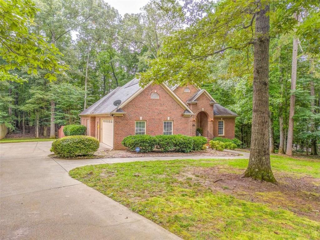 33 Mountain Creek Drive