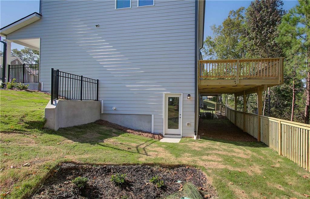 746 River Gardens Dr SE 746 River Gardens Dr SE