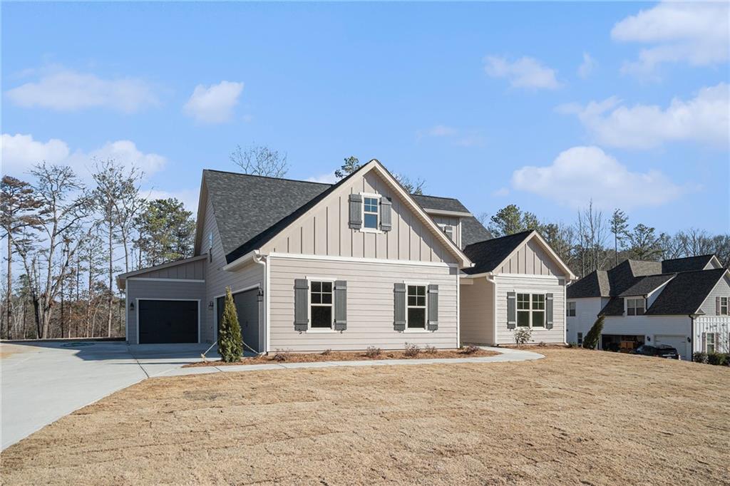 711 Charlotte Lane