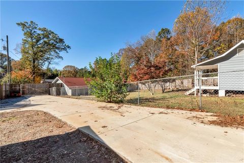 A home in Lilburn