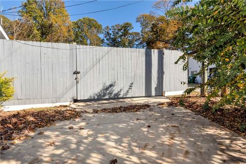 A home in Lilburn