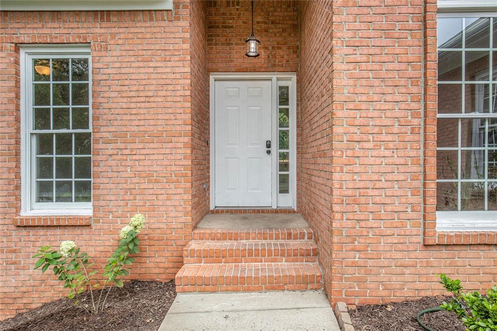 2705 Stratfield Drive
