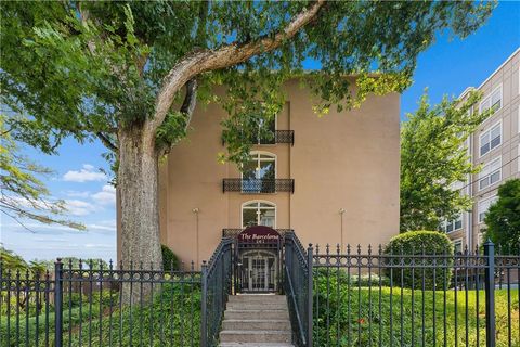 Condo For Rent - 395 Pharr Road #308<br/> Atlanta, GA 30305