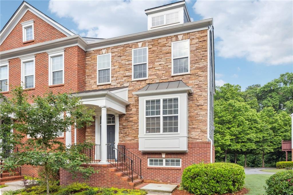 2252 Limehurst Drive, Atlanta, Georgia image 1