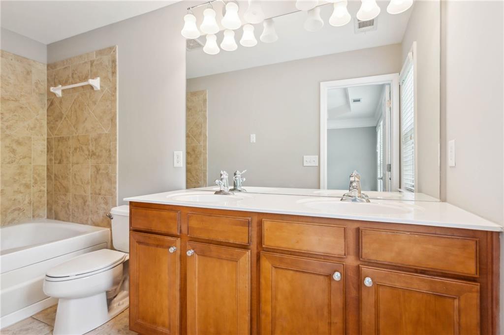 2252 Limehurst Drive, Atlanta, Georgia image 16