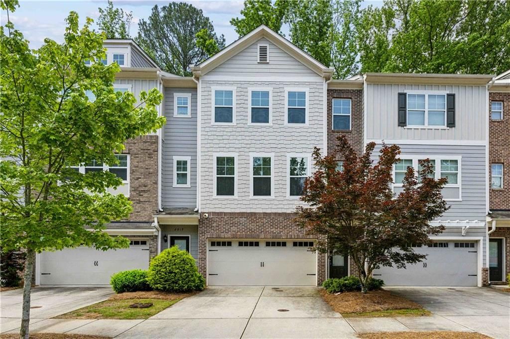 Photo of 2817 White Oak Lane, Decatur, GA 30032 (MLS # 7702823)