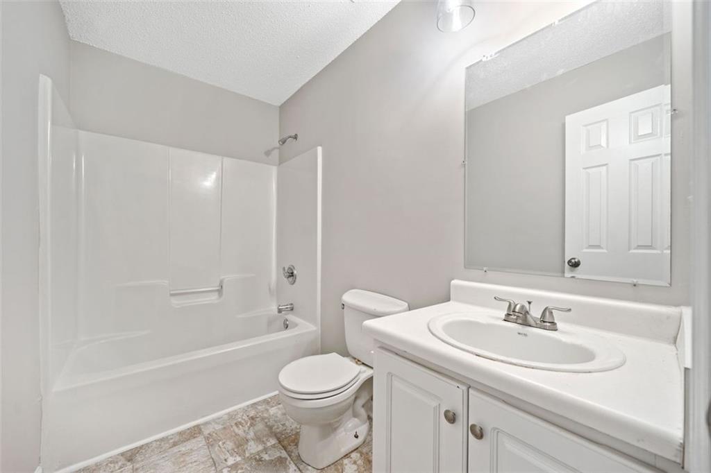 5820 Broadleaf Way, Atlanta, Georgia image 33
