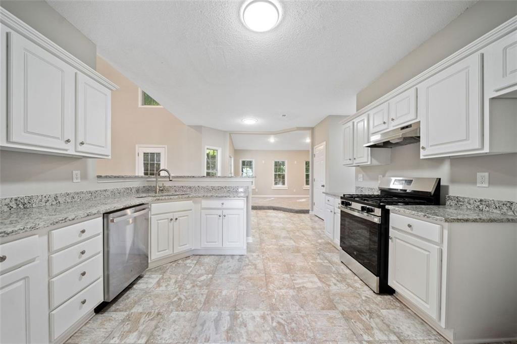 5820 Broadleaf Way, Atlanta, Georgia image 30