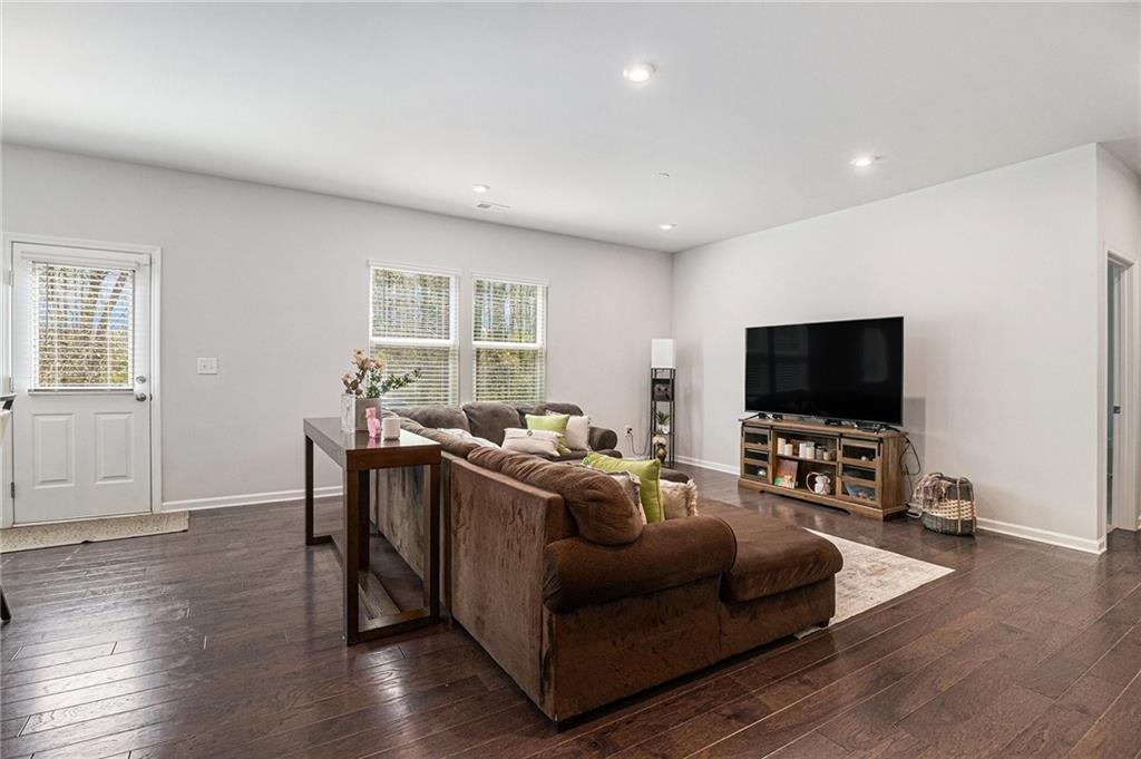 400 Paulownia Circle, Mcdonough, Georgia image 4