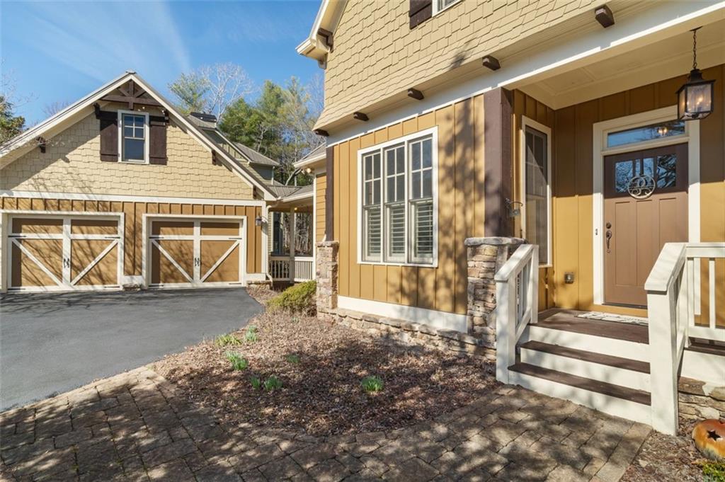 101 Twin Creeks Drive