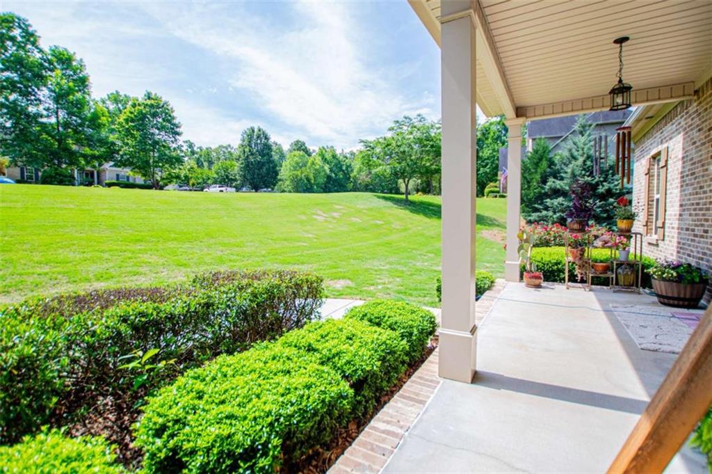 7660 Brookcrest Court