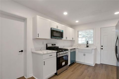 2326 Mark Trail Decatur GA 30032