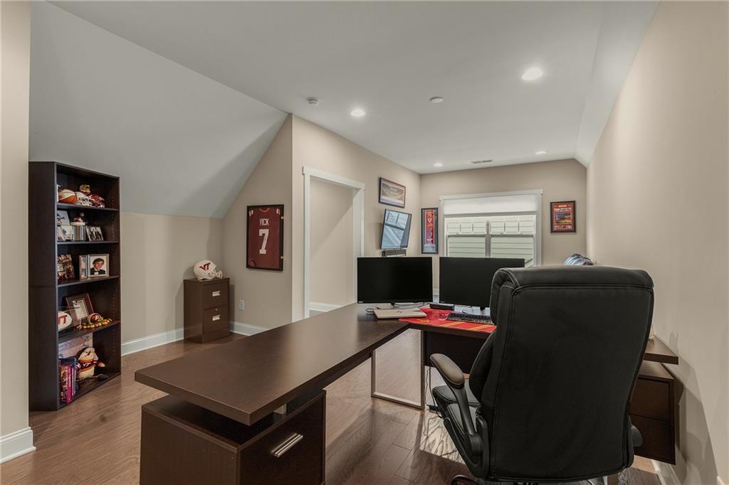 4020 Declaration Drive, Roswell, Georgia image 36