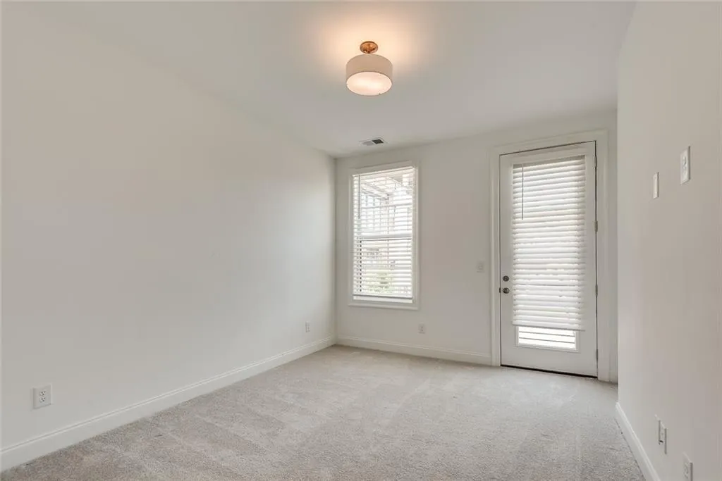 Alpharetta, Georgia 30009, United States, 4 Bedrooms Bedrooms, ,4 BathroomsBathrooms,Residential,Active,94534