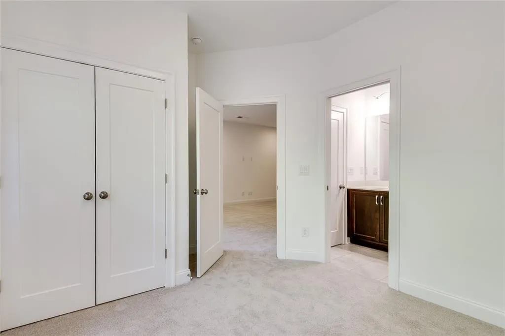 Alpharetta, Georgia 30009, United States, 4 Bedrooms Bedrooms, ,4 BathroomsBathrooms,Residential,Active,94534