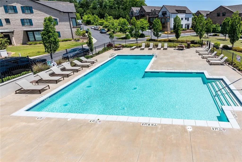 Alpharetta, Georgia 30009, United States, 4 Bedrooms Bedrooms, ,4 BathroomsBathrooms,Residential,Active,94534