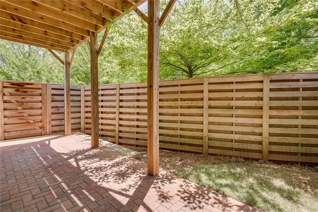 Alpharetta, Georgia 30009, United States, 4 Bedrooms Bedrooms, ,4 BathroomsBathrooms,Residential,Active,94534