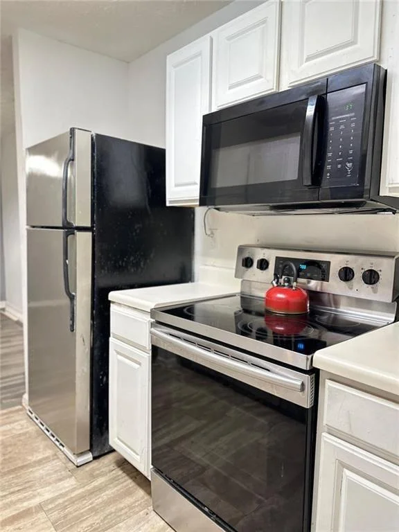 16103 Waldrop Cove