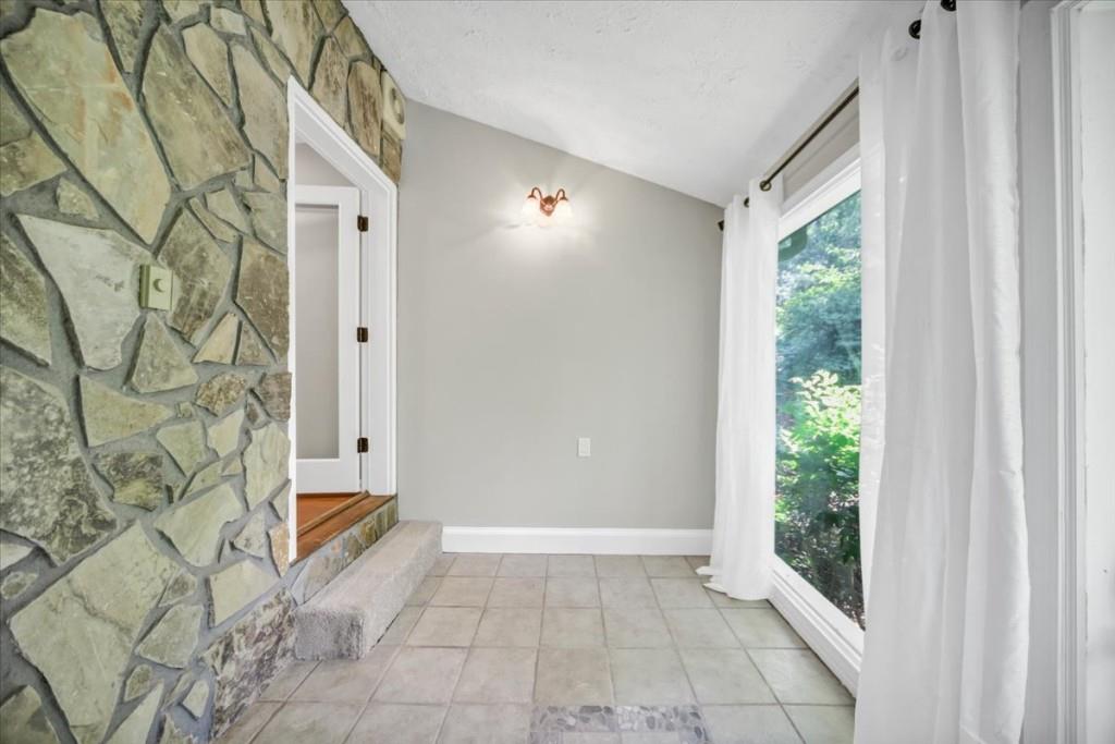 2970 Forest Chase Terrace NE