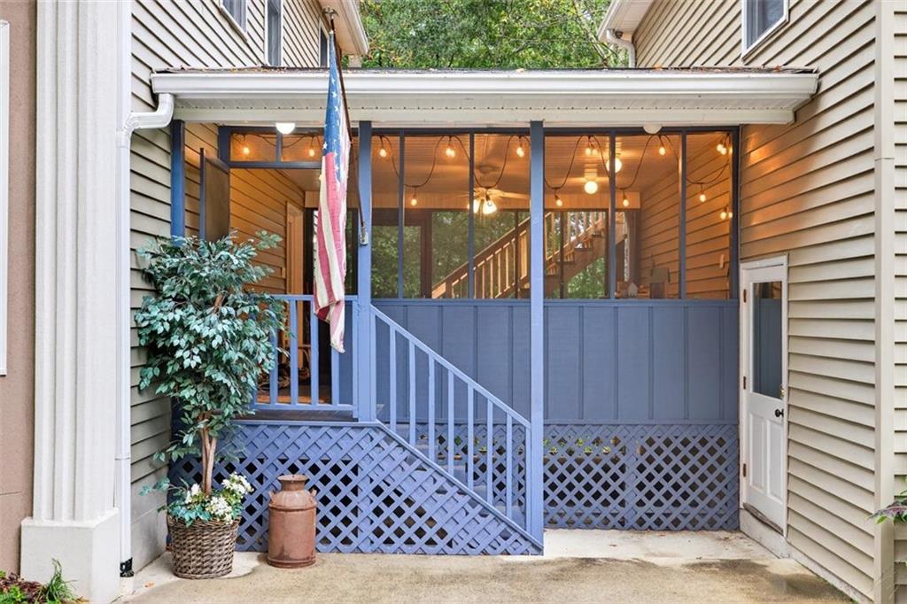 2901 Tree Top Road