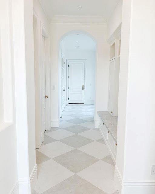 6043 Bluewater Boulevard