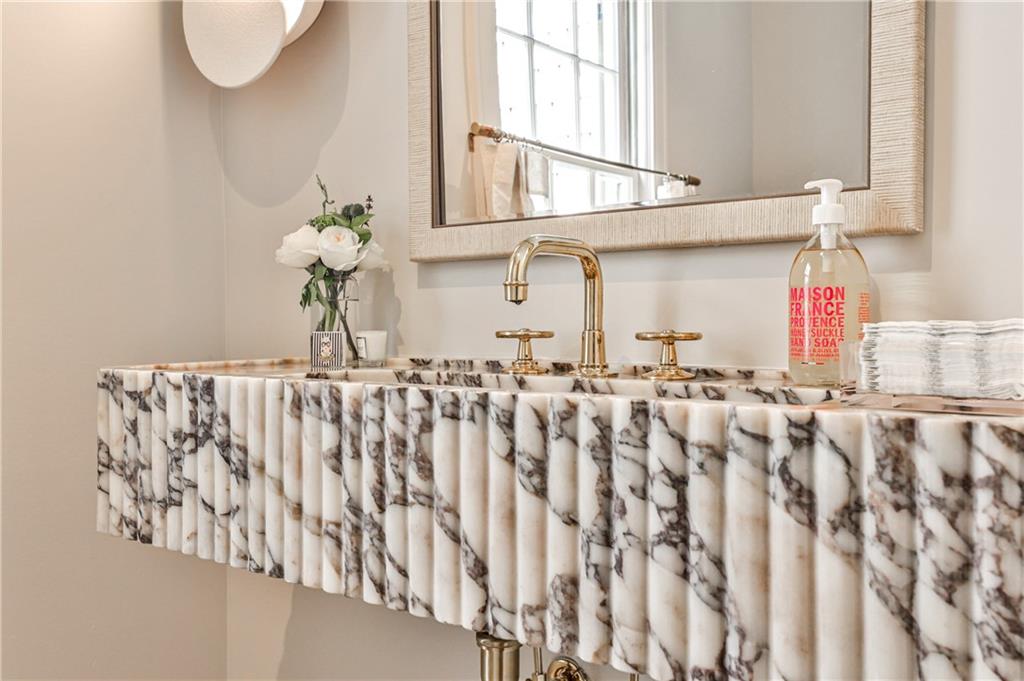 BUCKHEAD - Residential