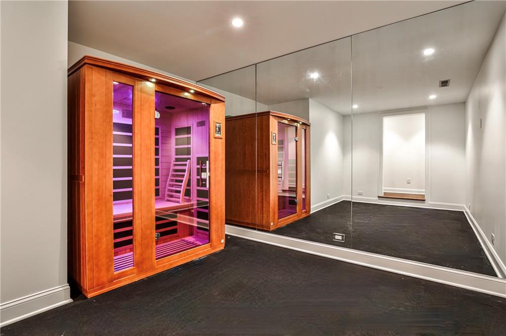 BUCKHEAD - Residential