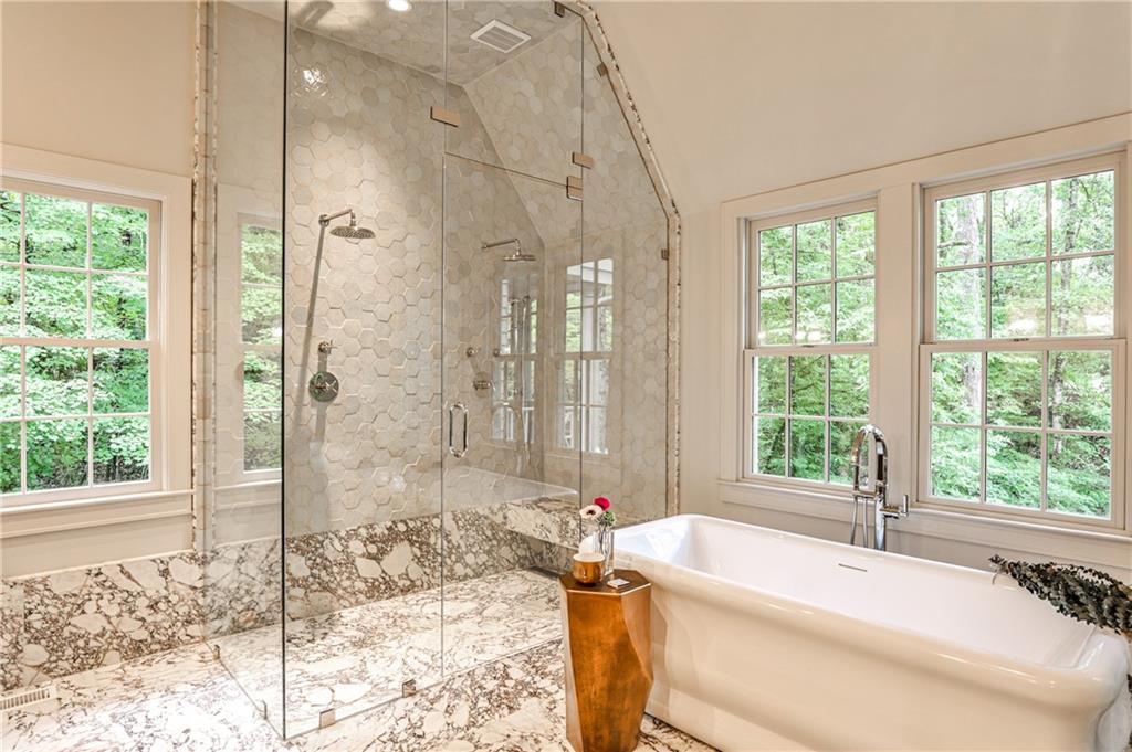 BUCKHEAD - Residential