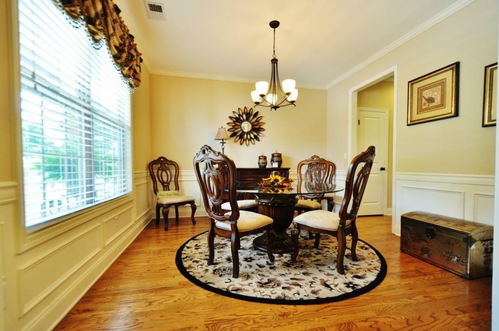 1005 Woodbury Road, Canton, Georgia image 4