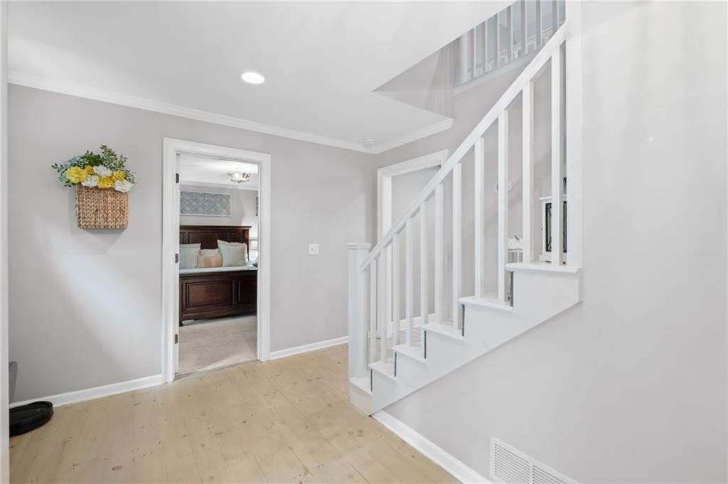 115 Leaf Lake Drive