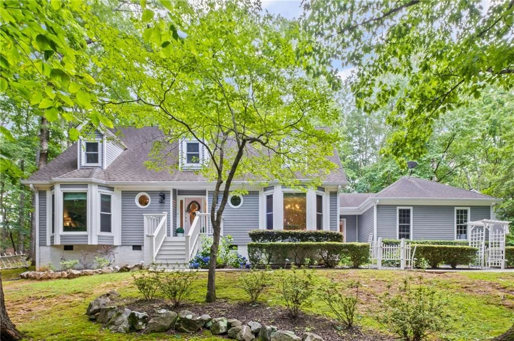 115 Leaf Lake Drive