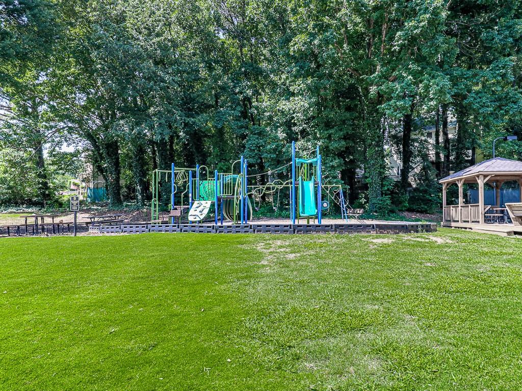 5042 Southland Drive, Woodstock, Georgia image 36