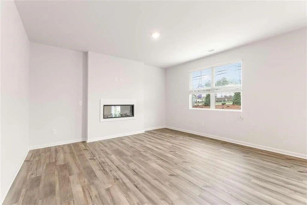 Ashley Falls - Residential Lease