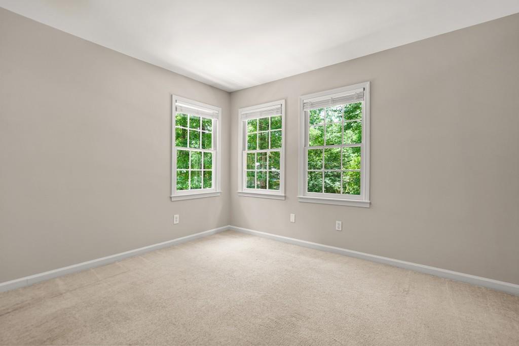 3870 Windhurst Drive, Lilburn, Georgia image 44
