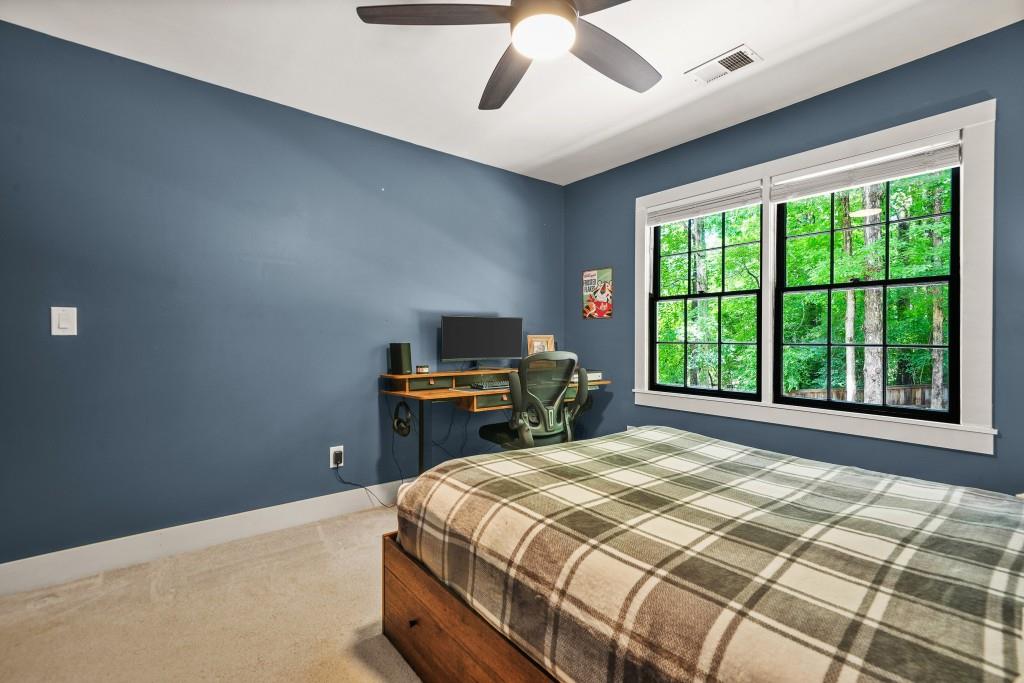 3870 Windhurst Drive, Lilburn, Georgia image 42