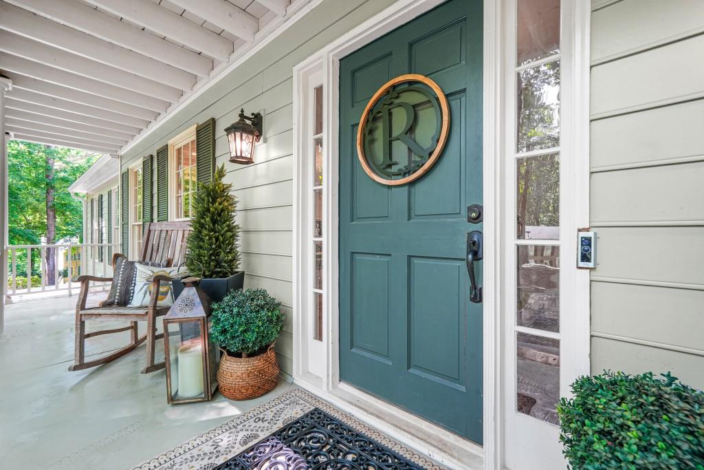 3870 Windhurst Drive, Lilburn, Georgia image 7