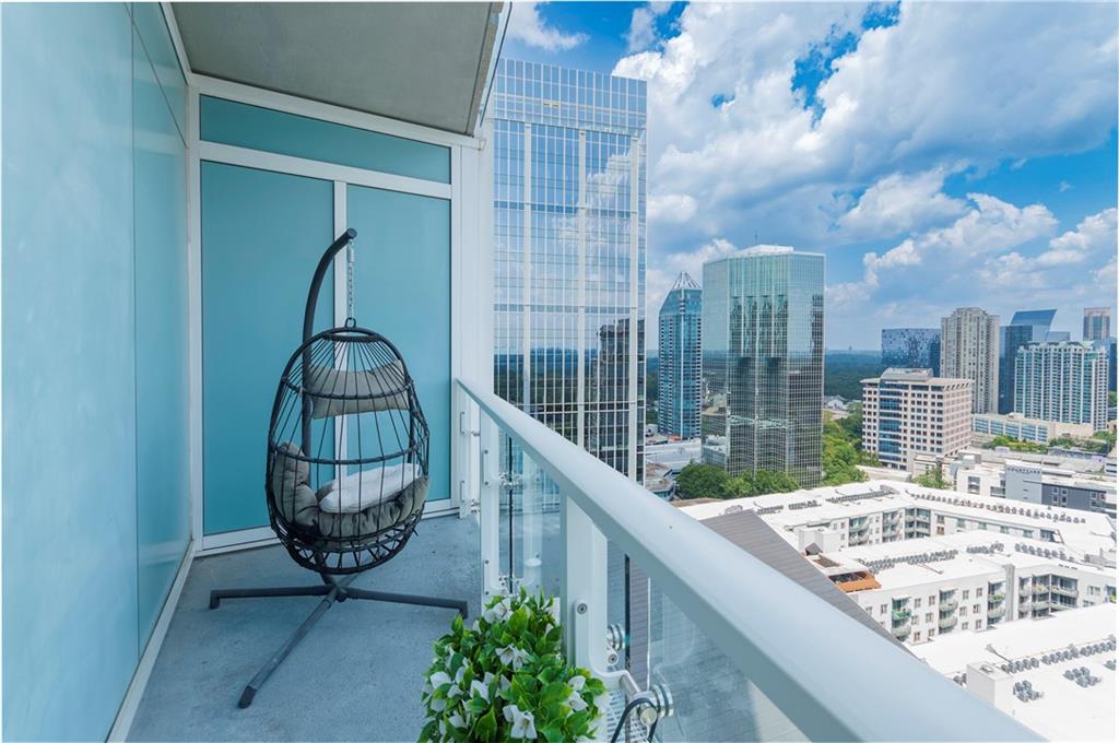 3325 Piedmont Road NE 2007